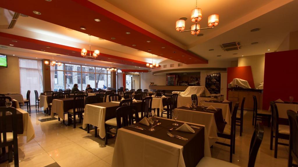 Howard Johnson By Wyndham San Pedro Εξωτερικό φωτογραφία
