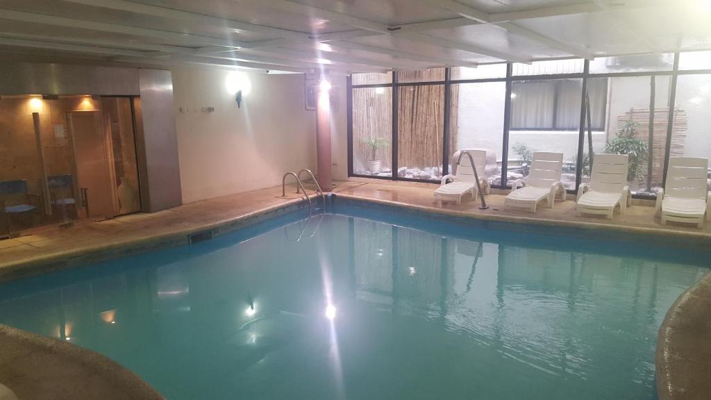 Howard Johnson By Wyndham San Pedro Εξωτερικό φωτογραφία